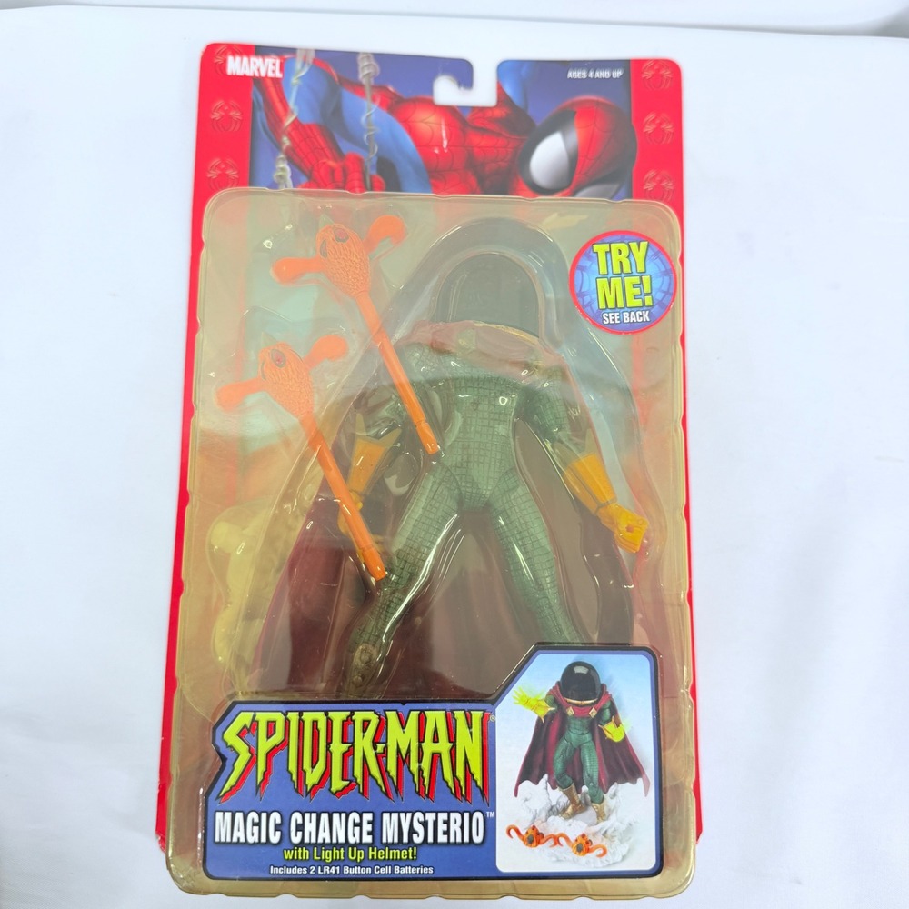 Marvel Spider-Man Magic Change Mysterio Light Up Figure Toy Biz 2005 72169